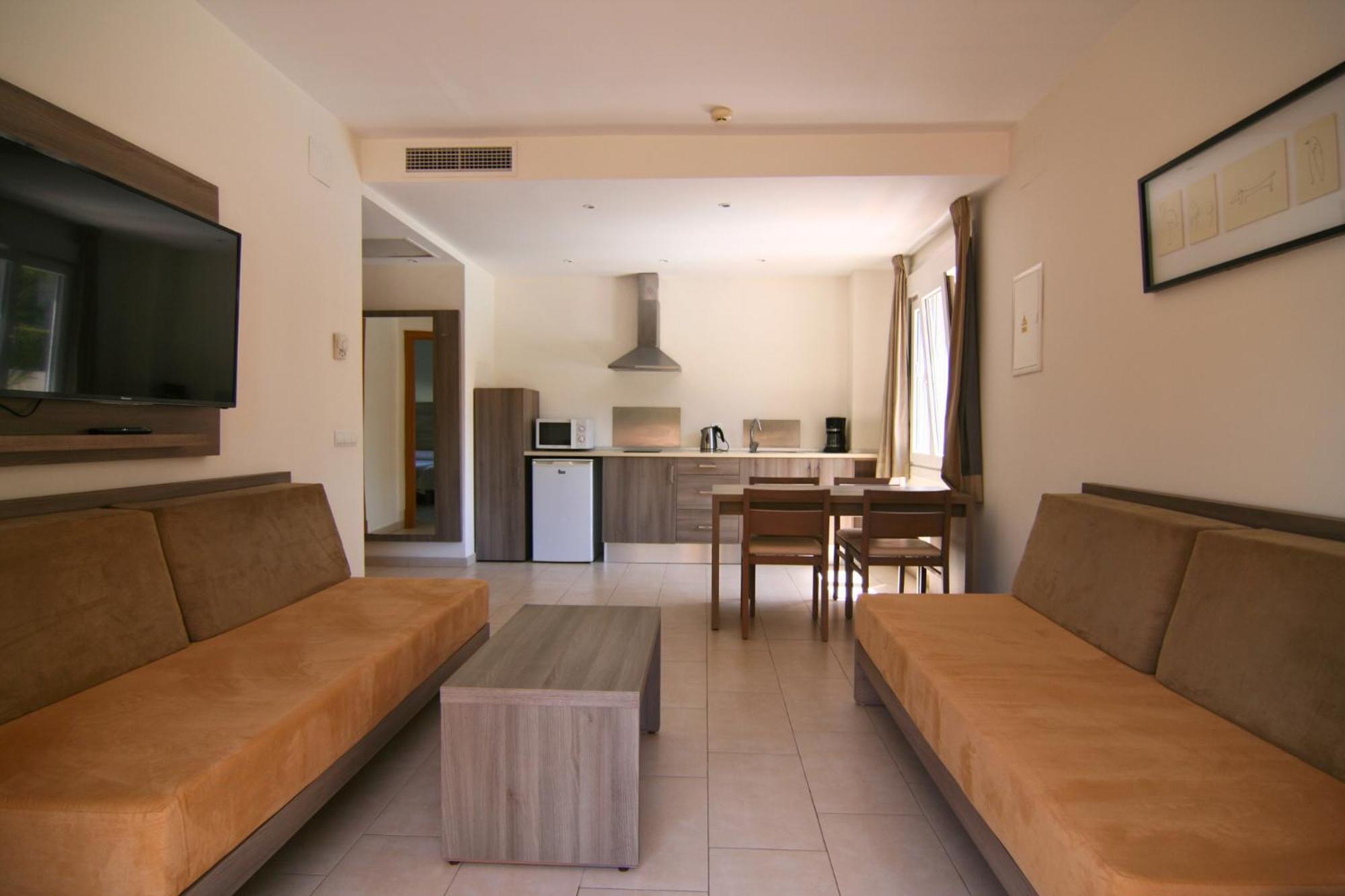 Cabot Tres Torres Apartamentos Playa de Palma Kültér fotó